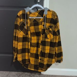 Black and yellow flannel sweatshirt with grey hood